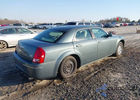 2006 Chrysler 300 Touring z USA, uszkodzony, nr VIN 2C3LA53G76H108463
